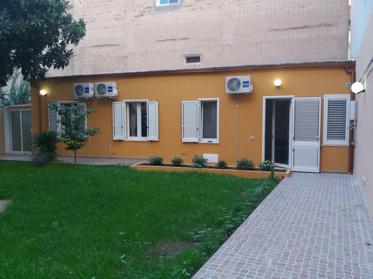 Depandance Machiavelli Villa Cagliari Bagian luar foto