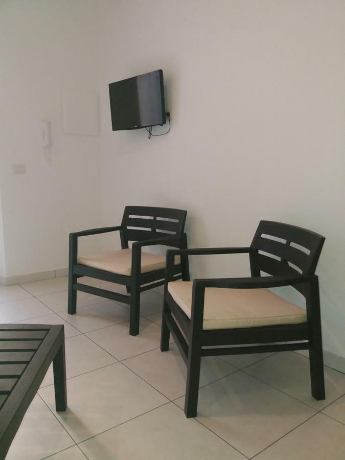 Depandance Machiavelli Villa Cagliari Bagian luar foto